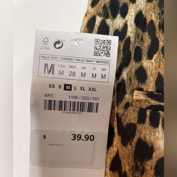 NWT, Zara cheetah jogger pants, size medium - Picture 3 of 12